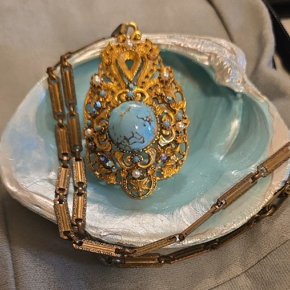 Vintage Signed FLORENZA Pendant Necklace